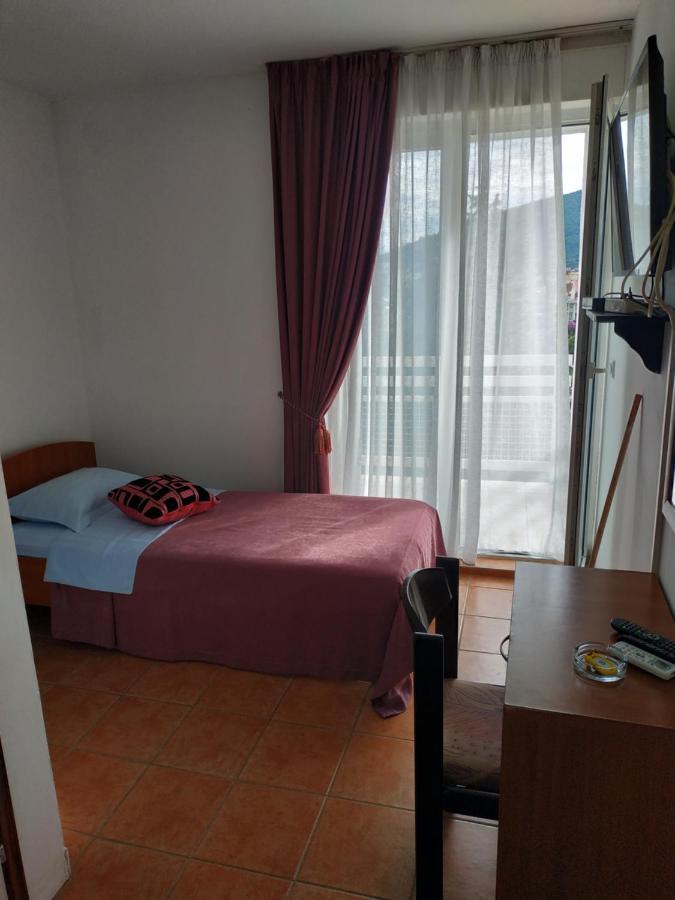 Villa Seka Budva Buitenkant foto